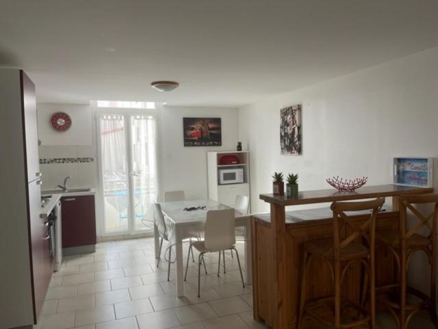Villa Magali - Appartement Climatise T3 Duplex - Grau-Du-Roi - Hypercentre 20 M De La Plage Le Grau-du-Roi Dış mekan fotoğraf