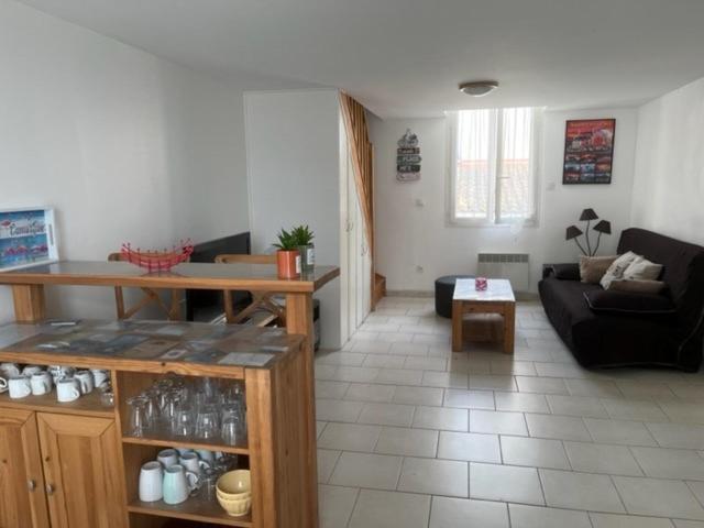 Villa Magali - Appartement Climatise T3 Duplex - Grau-Du-Roi - Hypercentre 20 M De La Plage Le Grau-du-Roi Dış mekan fotoğraf